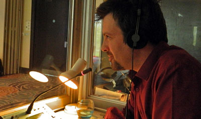 A phot of Philippe Dunkel interpreting